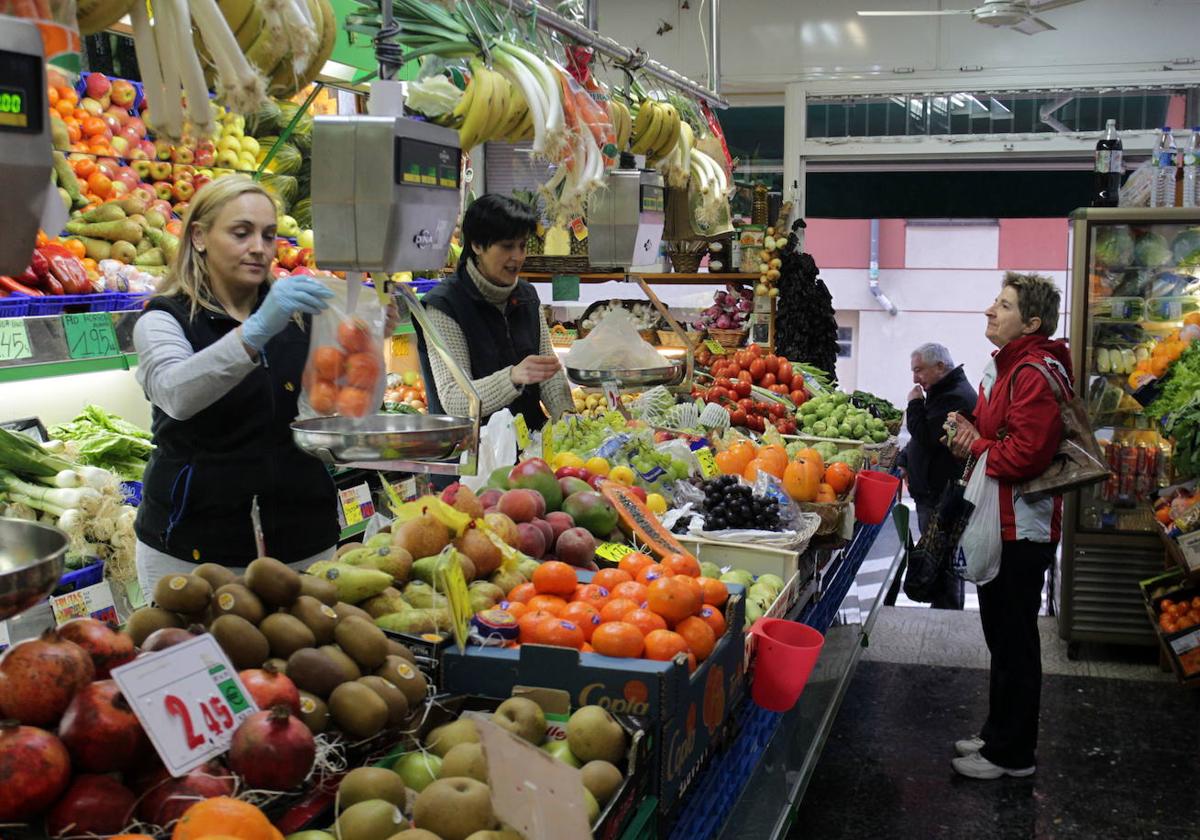 El Banco de España prevé que los alimentos suban un 12,2% este año