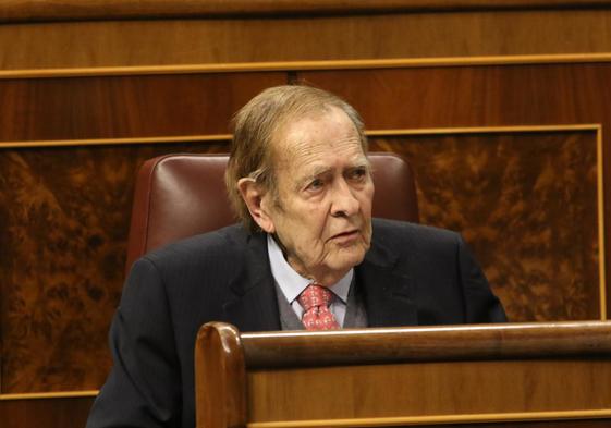 Ramón Tamames, durante la moción de censura.