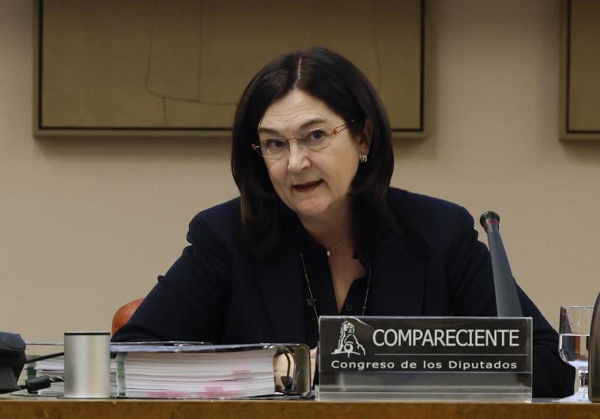 La presidenta de la CNMC, Cani Fernández, comparece en la Comisión de Asuntos Económicos del Congreso.