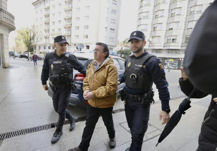 José Luis Abet, condenado a prisión permanente revisable por el triple crimen de Pontevedra