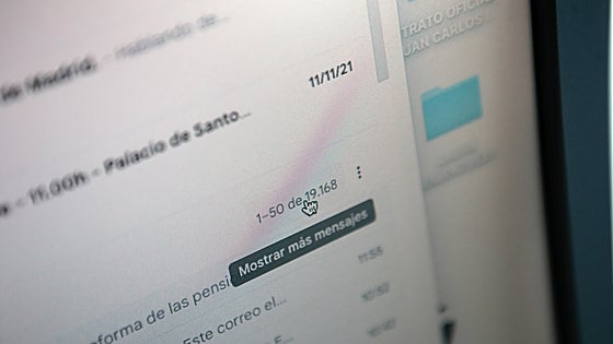 ¿Qué precio tiene guardar 20.000 correos electrónicos en la bandeja de entrada?