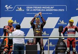 Triunfo de Tony Arbolino en el sprint de Moto2