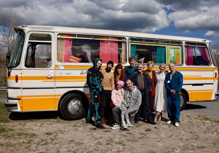 El equipo de 'El bus de la vida'.