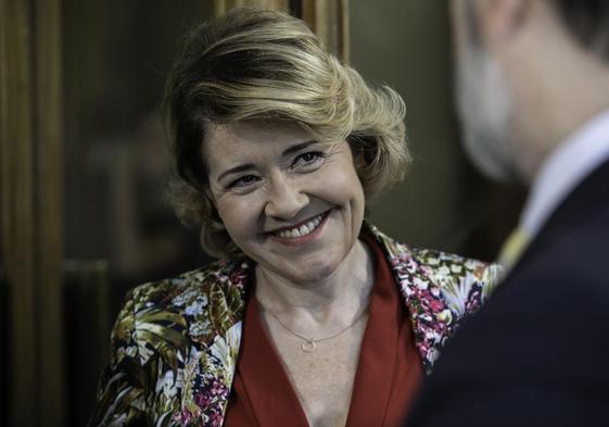 María Pujalte, en un escena de 'Vota Juan'.