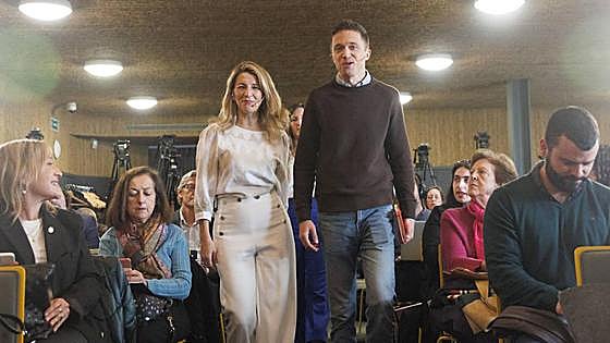 La irrupción de Sumar agita el avispero de las coaliciones electorales en la izquierda