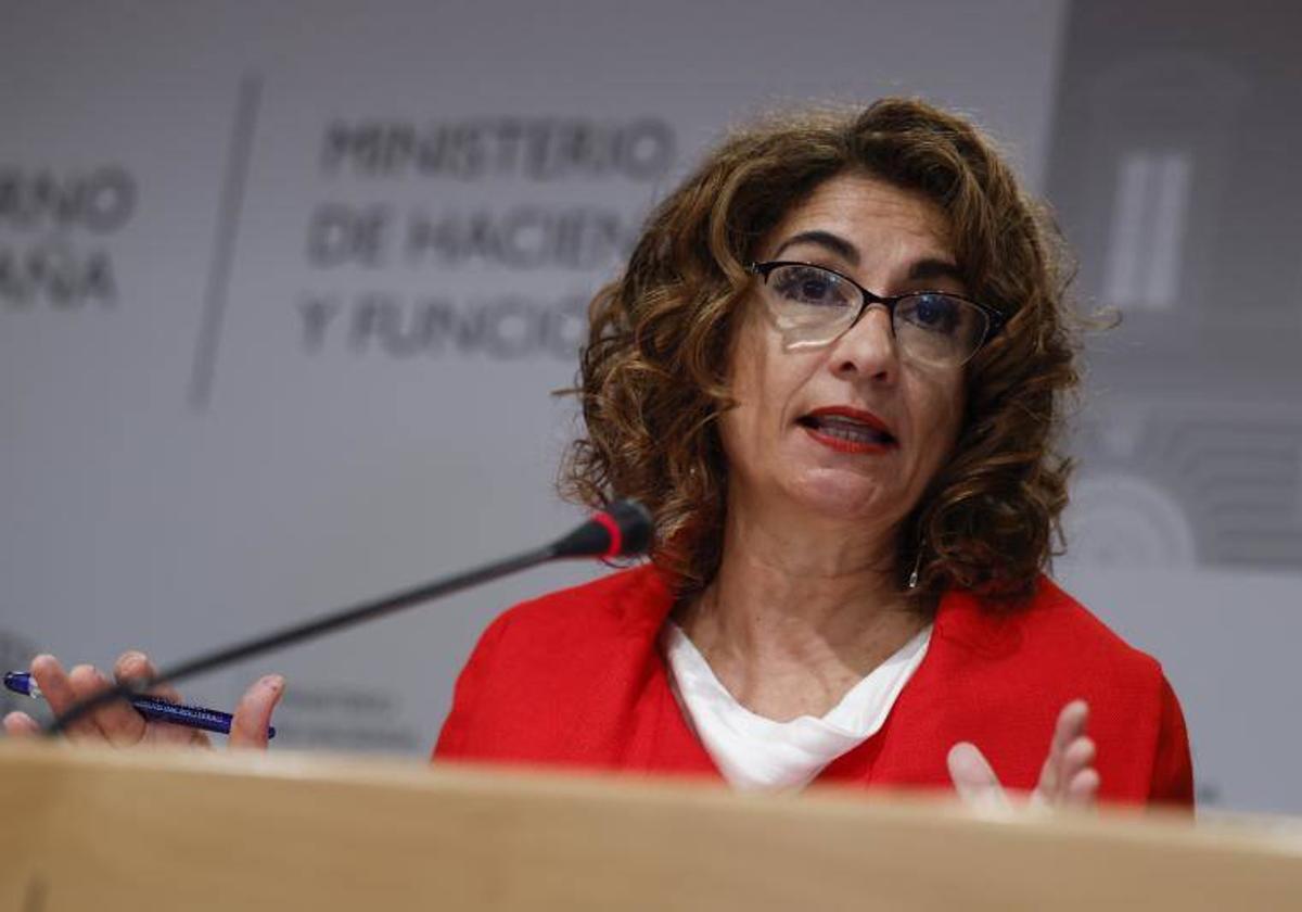 La ministra de Hacienda y Función Pública, María Jesús Montero.