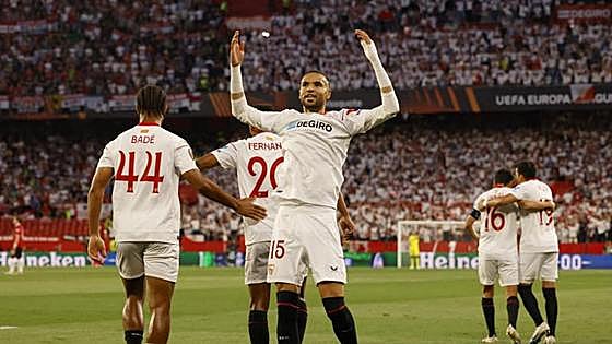 Apoteosis del Sevilla ante el United