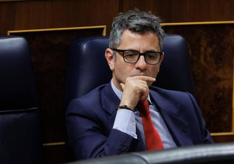 El Gobierno se vuelca en Cataluña y arropa al PSC en la batalla por Barcelona