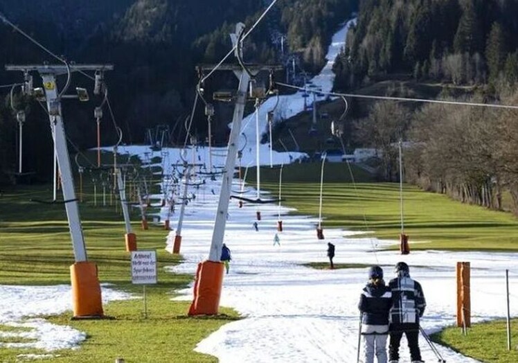 Las estaciones de esquí en Europa, este invierno han tenido menos nieve que otros años.