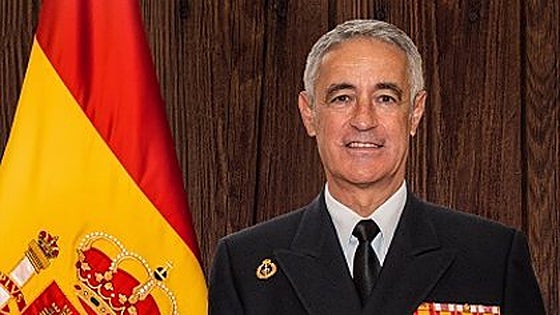 Robles elige nuevo jefe de la Armada al almirante responsable de personal