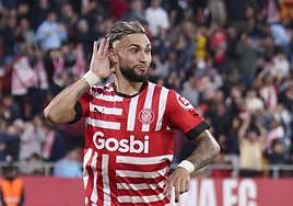 'Taty' Mariano José Castellanos celebra uno de sus cuatro goles al Real Madrid.
