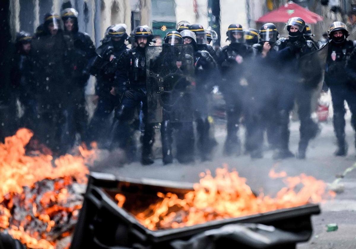 Una de las manifestaciones que recorrieron Francia durante el pasado Primero de Mayo.