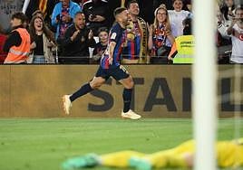 El gol de Jordi Alba que acerca el alirón azulgrana