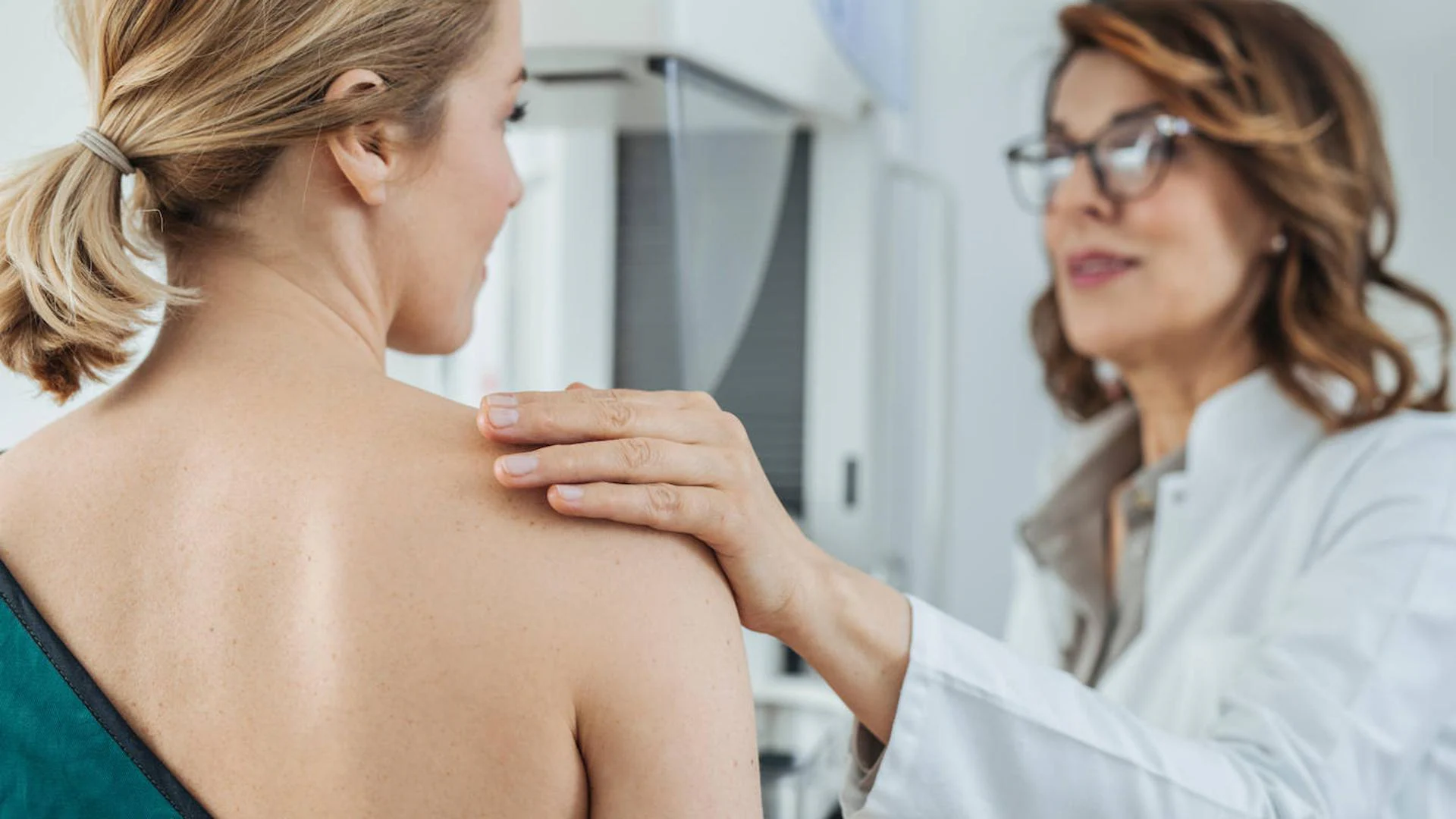 New Study Shows Women with Breast Cancer Can Safely Pause Hormonal Therapy to Get Pregnant