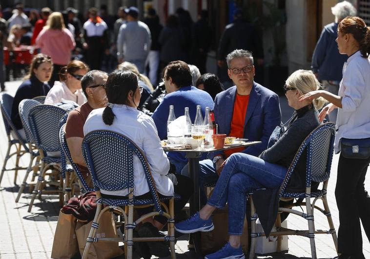 Baleares, Canarias y Madrid lideran el crecimiento económico del primer trimestre