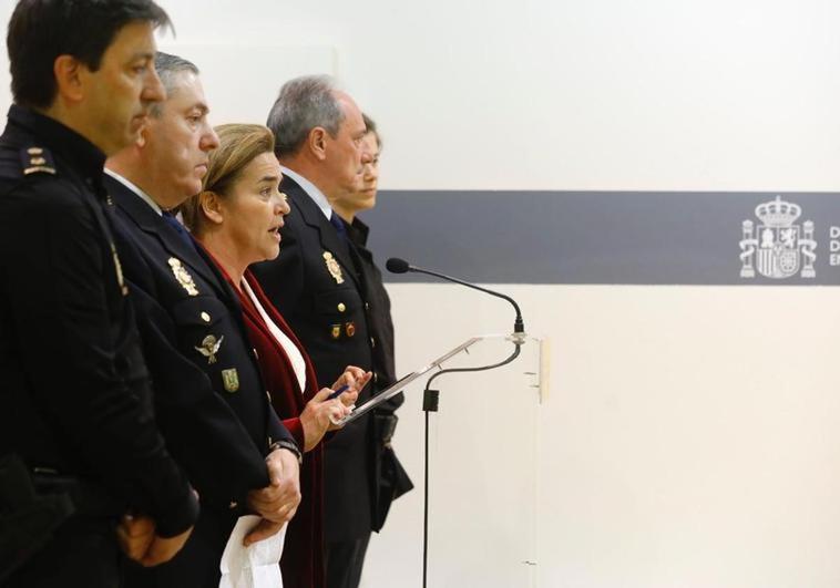 Agentes de la Policía en la rueda de prensa.