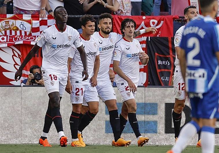 Pape Gueye consuma la remontada del Sevilla y hunde al Espanyol