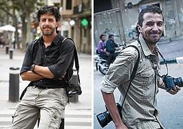 Los fotógrafos españoles premiados Emilio Morenatti (izquierda) y Bernat Armangué