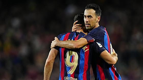 Busquets, adiós al último mohicano de la generación de oro del Barça