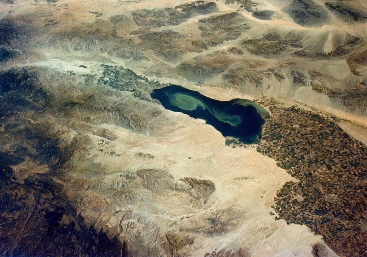 Masa de agua vista desde un satélite.