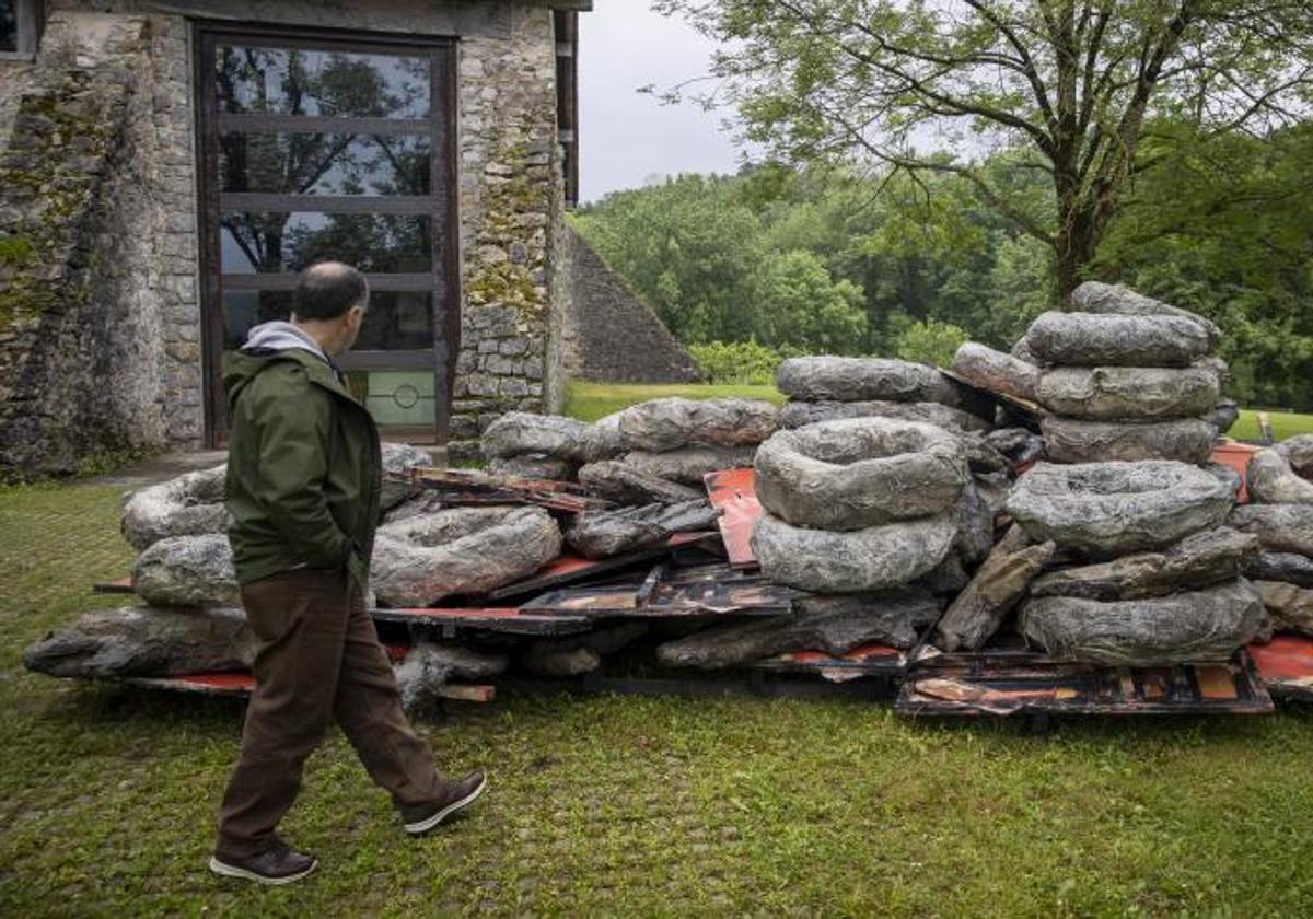 Chillida Leku reúne obras de la artista Phyllida Barlow.