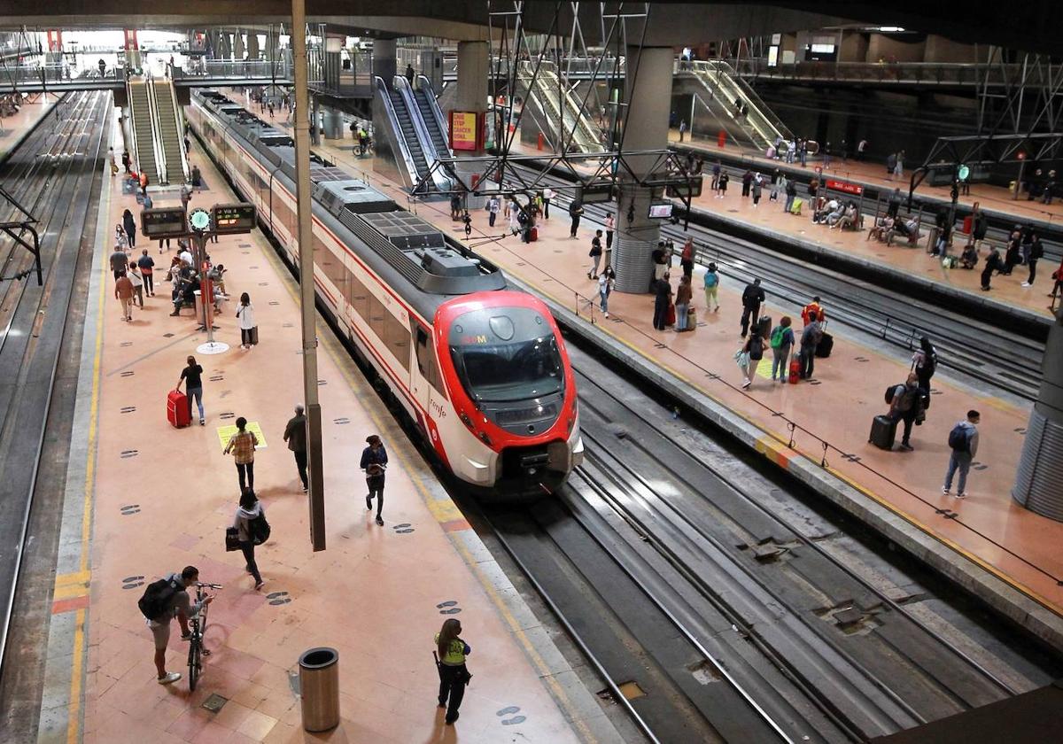Estación de trenes de Cercanías de Atocha en Madrid.