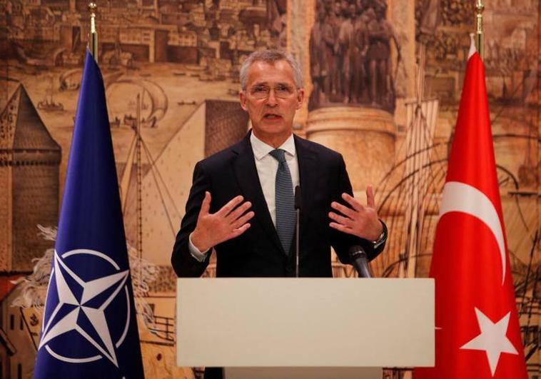 La OTAN exige a Turquía que retire su veto a la adhesión de Suecia