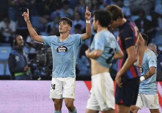 Gabi Veiga celebra uno de sus goles decisivos.