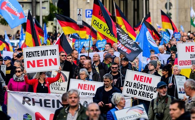 Manifestación de simpatizantes de AfD en Berlín
