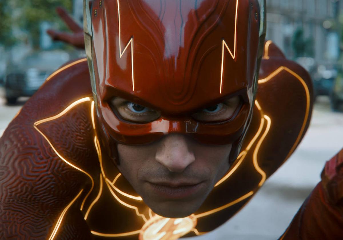 Ezra Miller encarna a Flash en el filme de Andy Muschietty.