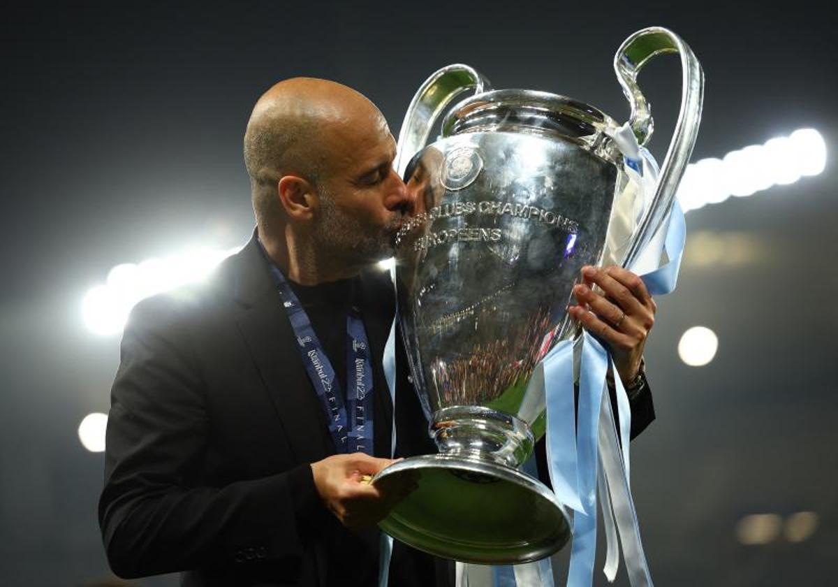 Pep Guardiola, celebrando la Champions League.