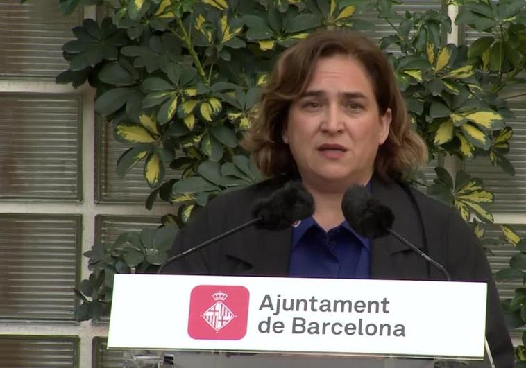 PSC y Esquerra rechazan la propuesta de Colau de repartirse la alcaldía de Barcelona entre los tres