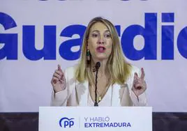 María Guardiola.