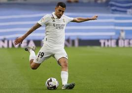 Dani Ceballos, durante un partido con el Real Madrid.