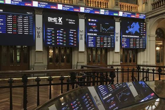 El Ibex choca con los 9.300 puntos pendiente de los bancos centrales y Moscú