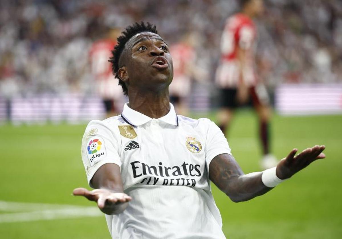 Vinicius, durante un partido con el Real Madrid.