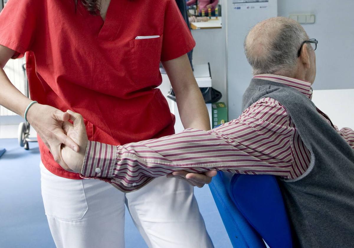 Identifican la variante genética que determina la gravedad de la esclerosis múltiple