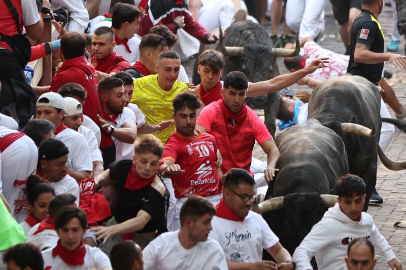 El segundo encierro de San Fermín ha sido muy rápido, 2 minutos y 23 segundos.