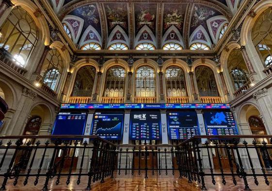 Interior de la Bolsa de Madrid.