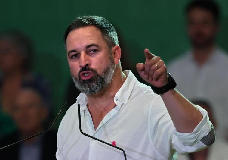 Abascal: «Feijóo está más preocupado por ganar a Vox que por ganar al PSOE»