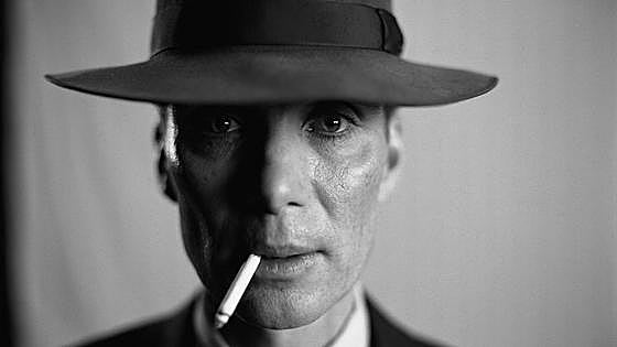 'Oppenheimer' no es un biopic al uso, pero resulta agotadora