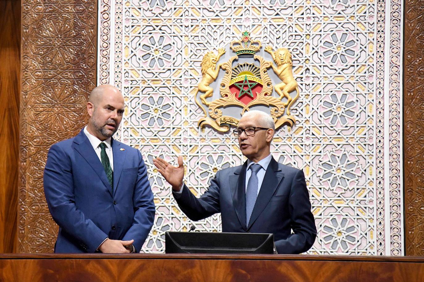 El presidente del Parlamento israelí, Amir Ohana, y su homólogo marroquí, Rachid Talbi Alami, en una reunión que tuvo lugar en junio en Rabat