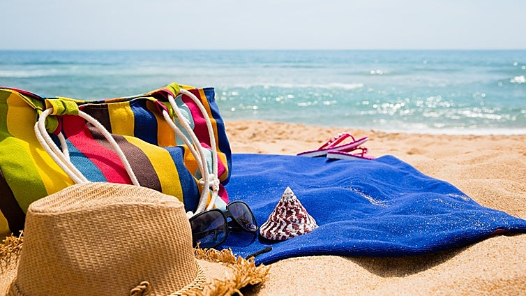 Toallas de playa: el complemento indispensable del verano