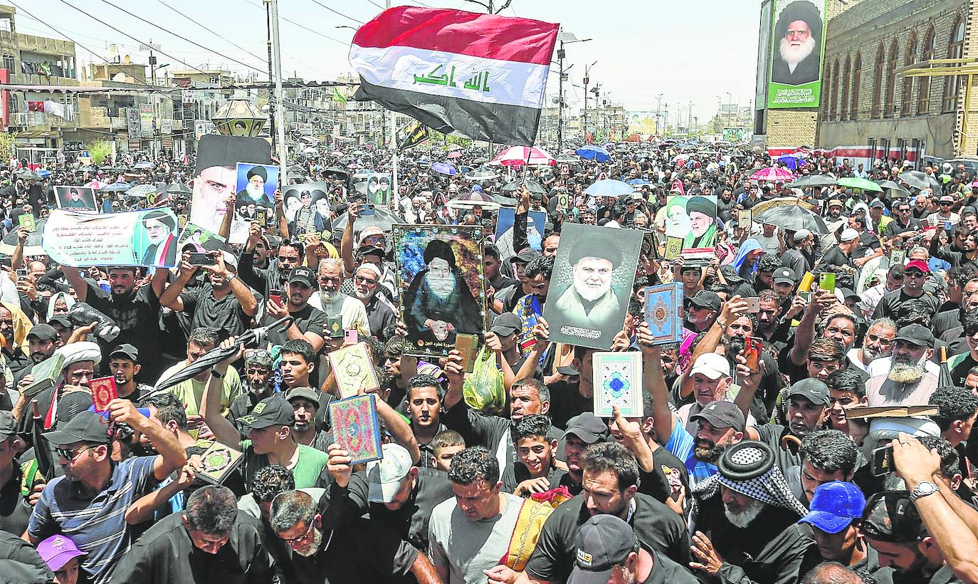 Manifestación en Bagdad después de que el jueves un refugiado iraquí volviese a protagonizar una acción contra el Corán en Estocolmo