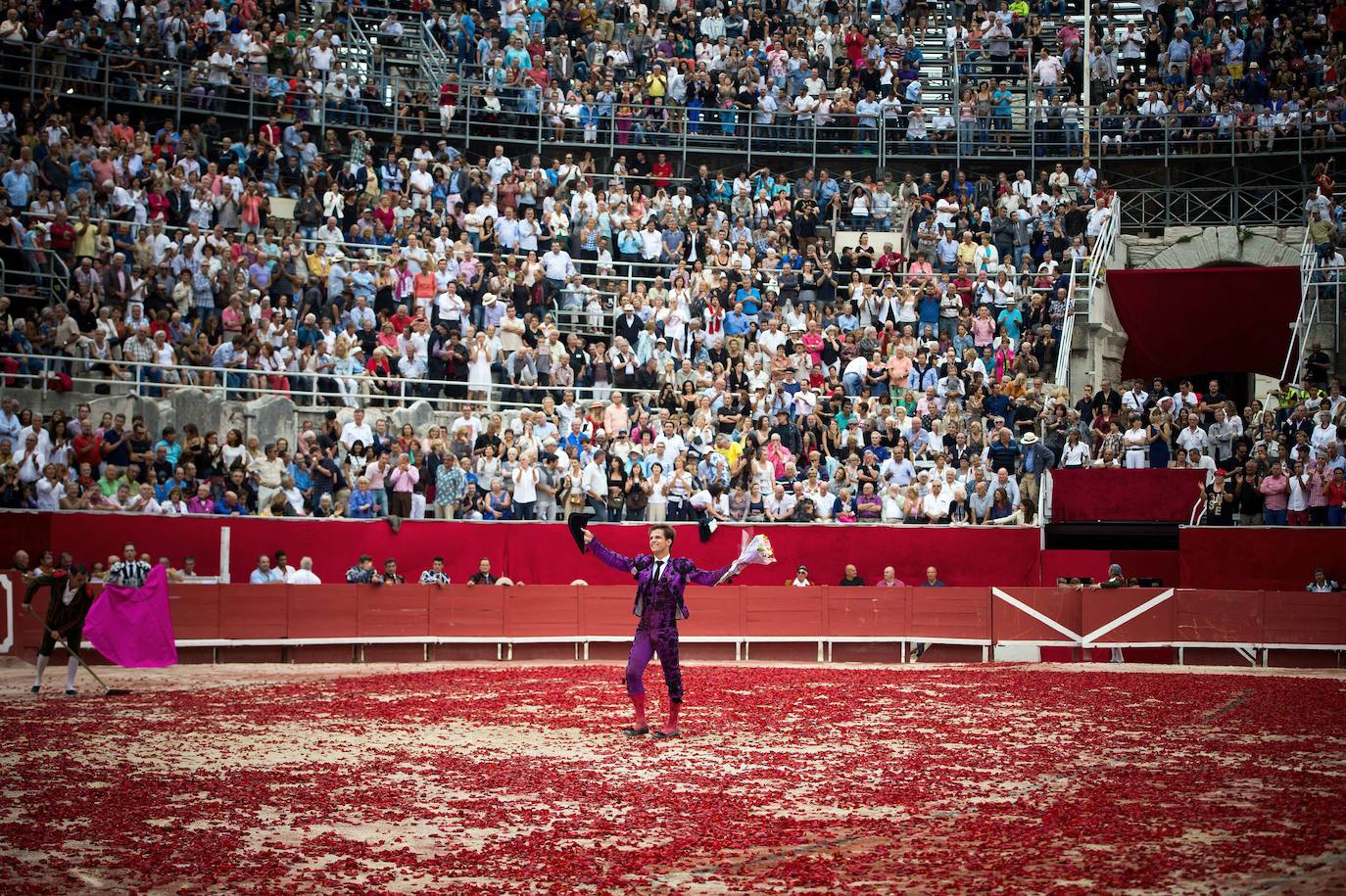 En la plaza de Arles en 2013