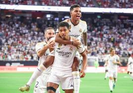 Jude Bellingham celebra el primer gol del Madrid ante el Manchester United