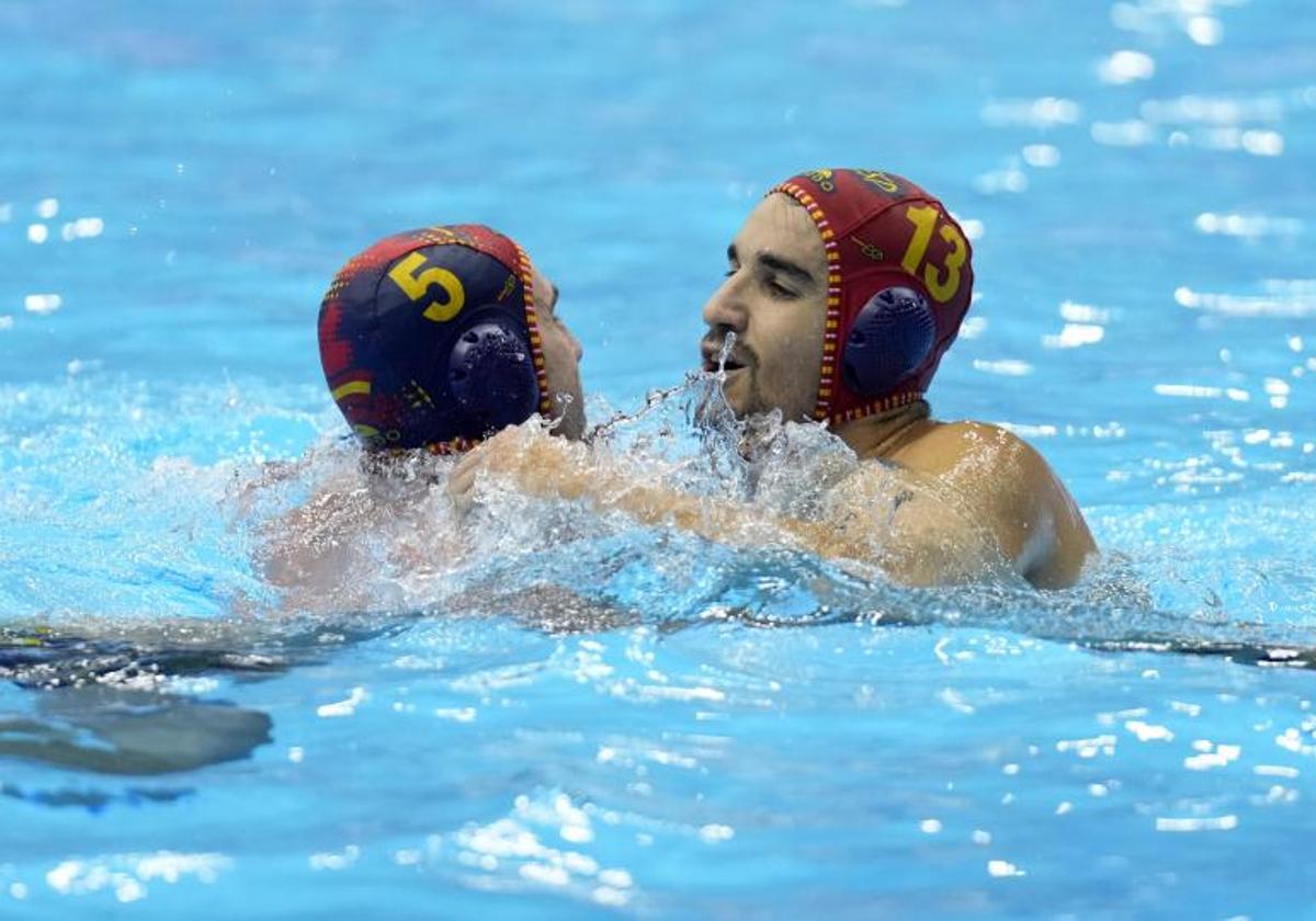 Miguel de Toro y Eduardo Lorrio celebran el triunfo