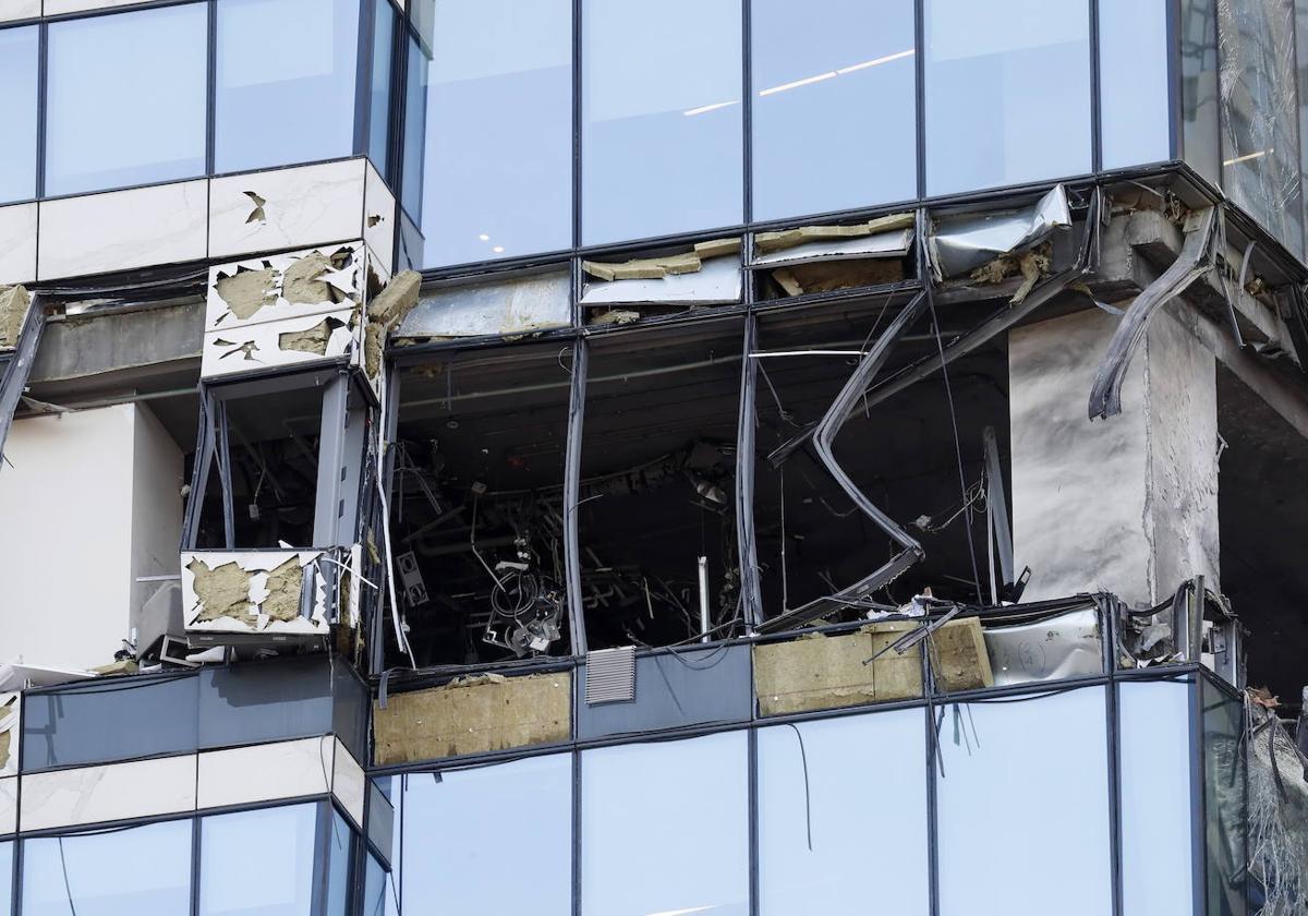 Un ataque de tres drones ucranianos provoca el cierre temporal de uno de los aeropuertos de Moscú