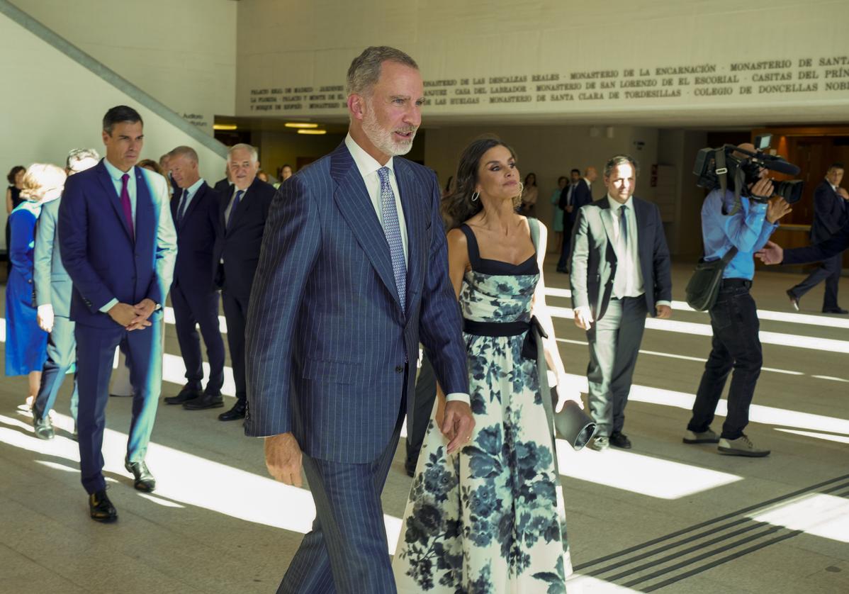 Los reyes, durante la inauguración de la Galería de las Colecciones Reales.