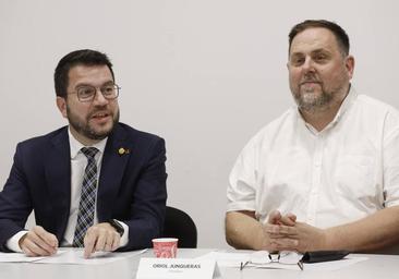 Mas se alinea con Junqueras y Aragonès para presionar a Junts con el frente común